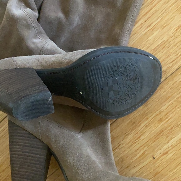 Vince Camuto Boots - Picture 2 of 3